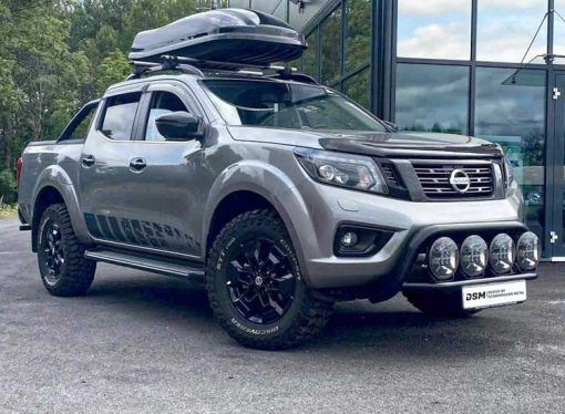 Frontbåge 76mm för 4st extraljus Nissan Navara 2016+