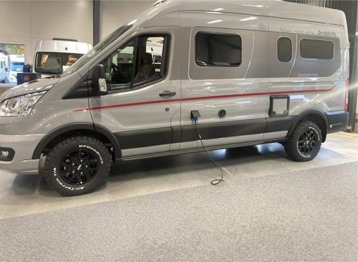 Höjningssats 35mm fram och 40mm bak Ford Transit 4WD / RWD 2014+