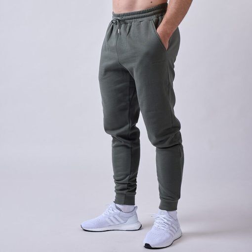 CLN Athletics Mjukisbyxa Grön Herr Core sweatpants Men Moss green