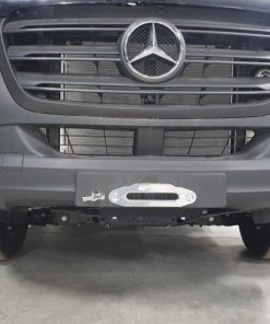 Alternative view of Vinschfäste Mercedes Sprinter W 907 4X4 2021+